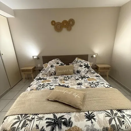 T2 Cap Terrace Piscine شقة *